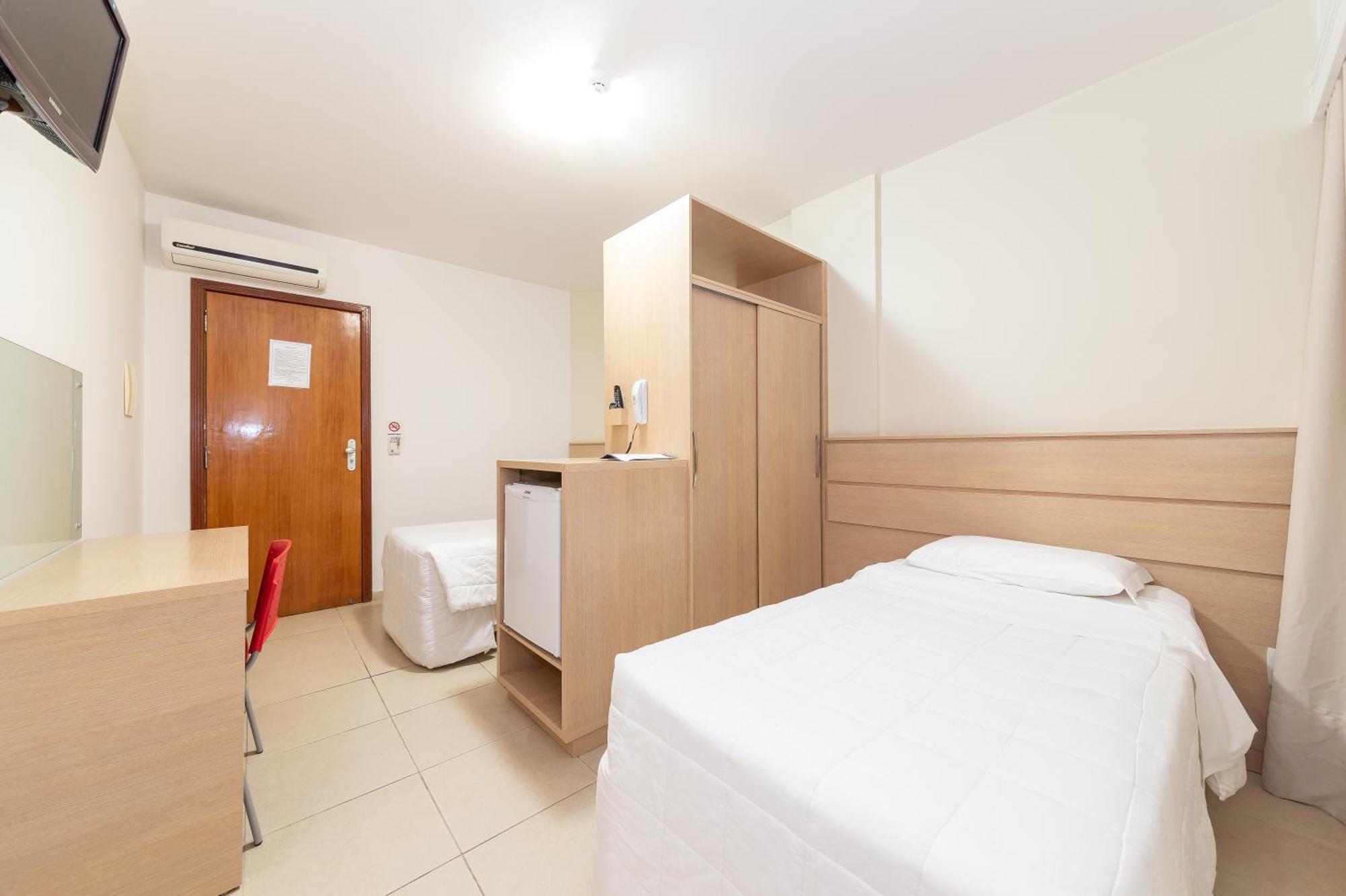 Отель Slim Sao Jose Zion Экстерьер фото