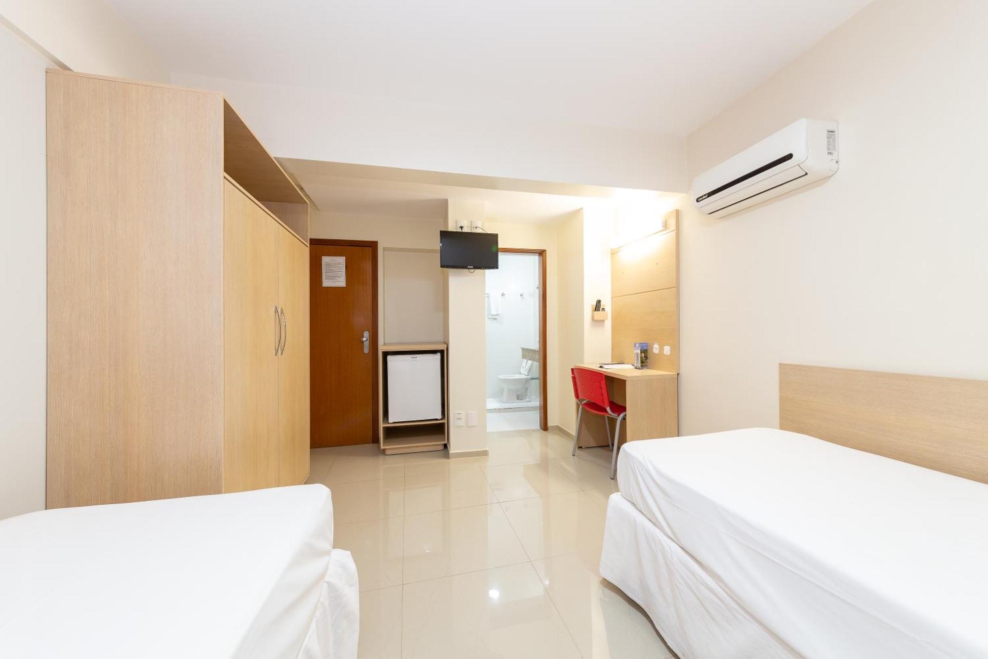 Отель Slim Sao Jose Zion Экстерьер фото